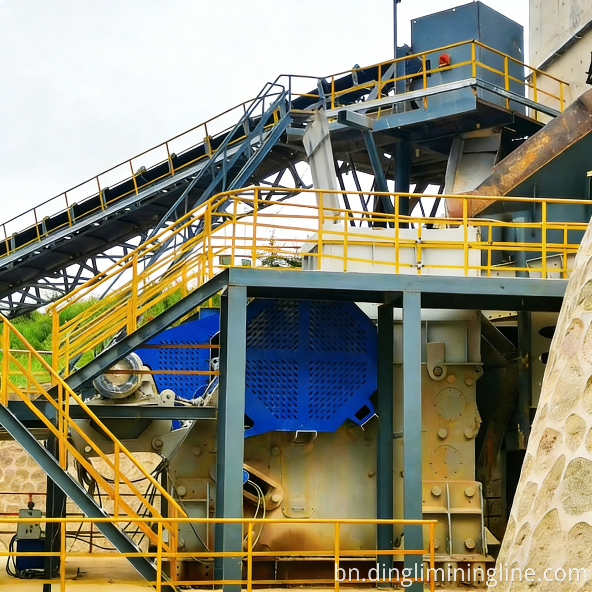 Fixed Iron Ore Crushing Line